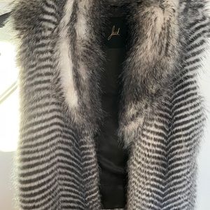Faux fur vest